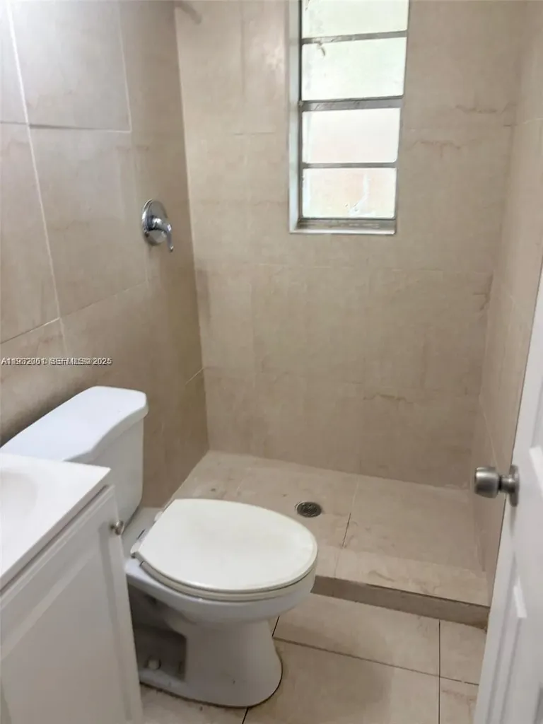 2750 Pierce Street Hollywood FL 33020