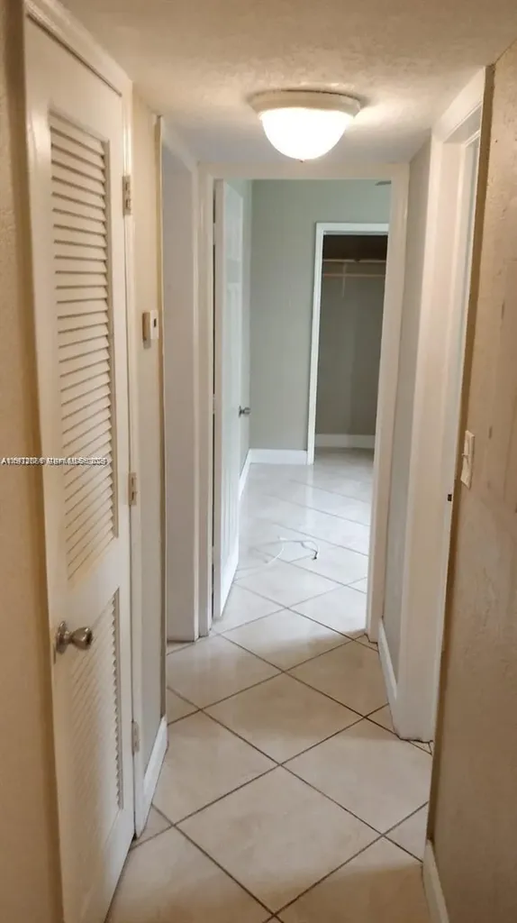 2750 Pierce Street Hollywood FL 33020