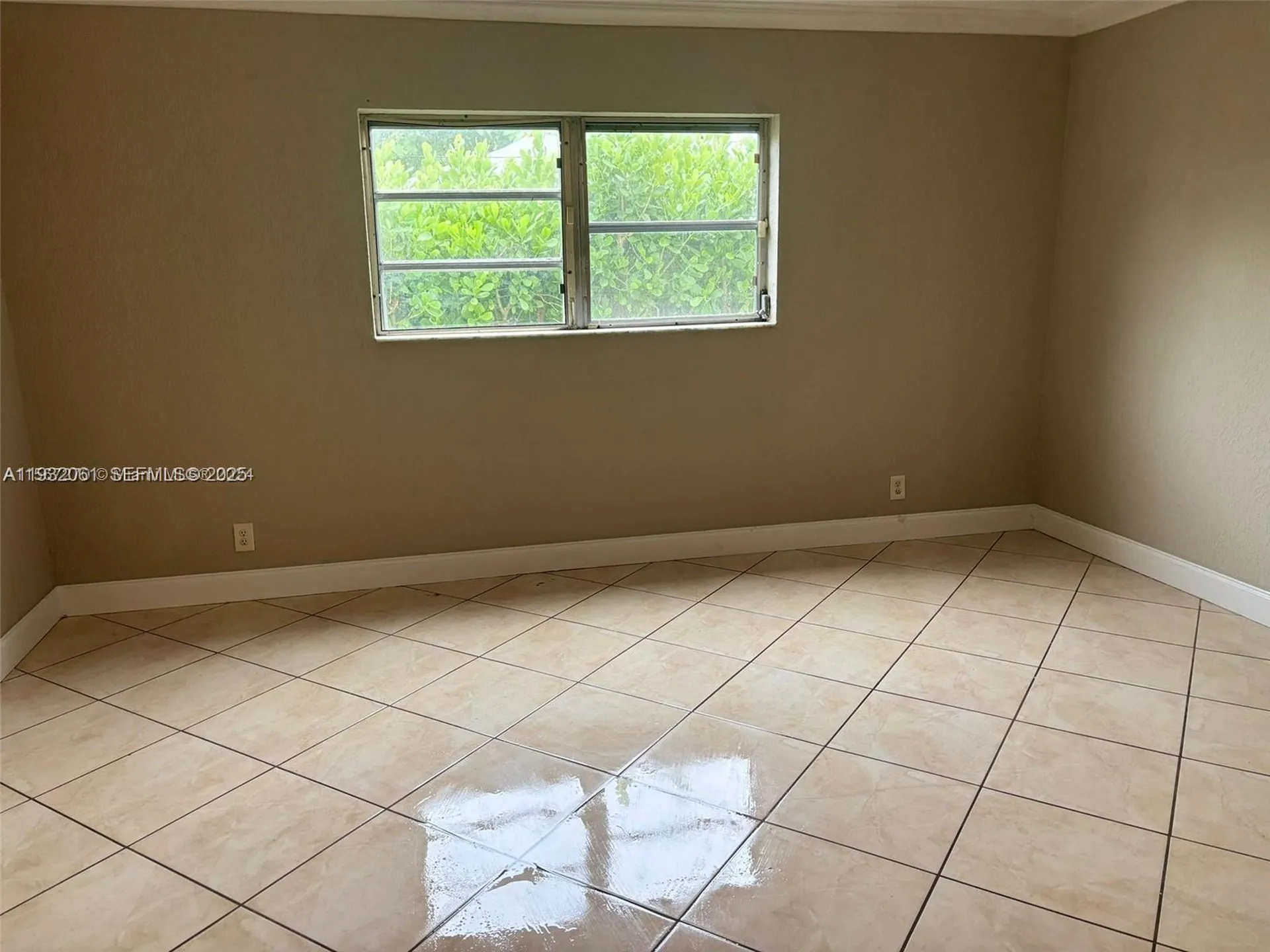 2750 Pierce Street Hollywood FL 33020