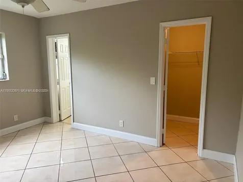 2750 Pierce Street Hollywood FL 33020