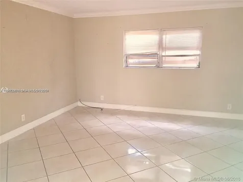 2750 Pierce Street Hollywood FL 33020