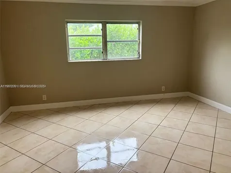 2750 Pierce Street Hollywood FL 33020