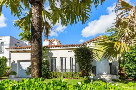 737 Alhambra Circle Coral Gables FL 33134