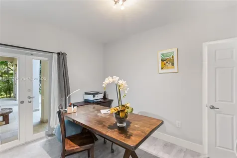 737 Alhambra Circle Coral Gables FL 33134