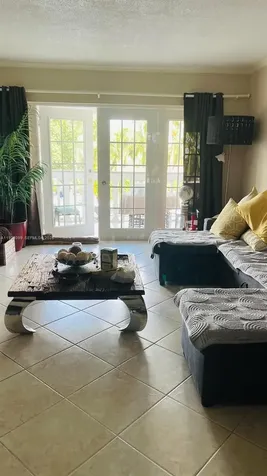 470 Paradise Isle Boulevard Hallandale Beach FL 33009