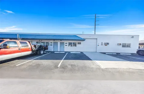 3560 NW 10th Avenue Oakland Park FL 33309