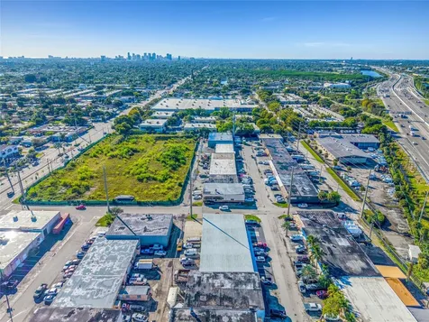 3560 NW 10th Avenue Oakland Park FL 33309