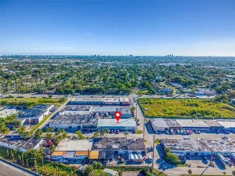 3560 NW 10th Avenue Oakland Park FL 33309