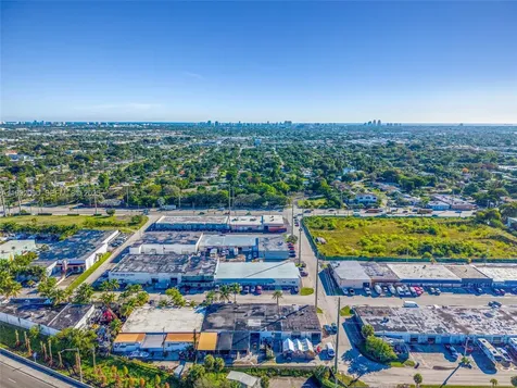 3560 NW 10th Avenue Oakland Park FL 33309