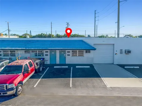 3560 NW 10th Avenue Oakland Park FL 33309