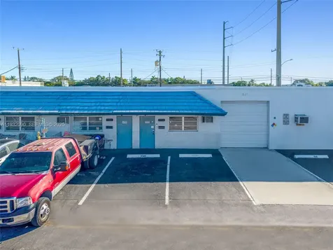 3560 NW 10th Avenue Oakland Park FL 33309