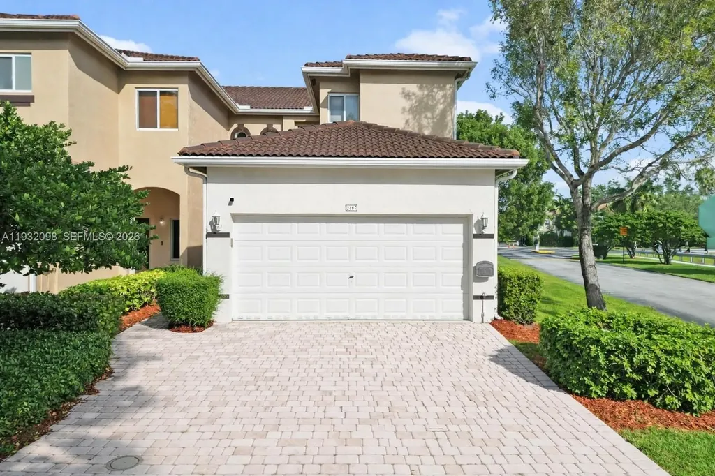 2467 SE 19th Street Homestead FL 33035