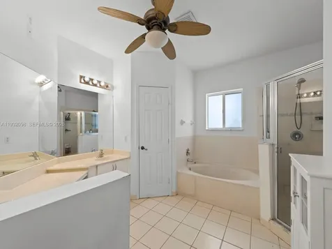 2467 SE 19th Street Homestead FL 33035