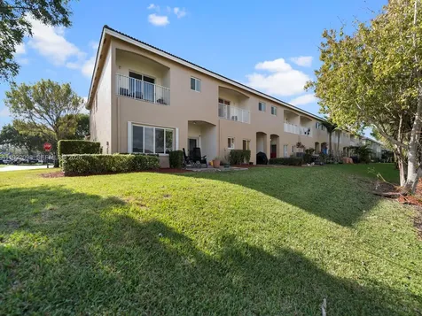 2467 SE 19th Street Homestead FL 33035