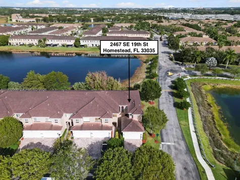 2467 SE 19th Street Homestead FL 33035