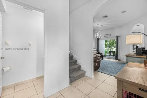 2467 SE 19th Street Homestead FL 33035