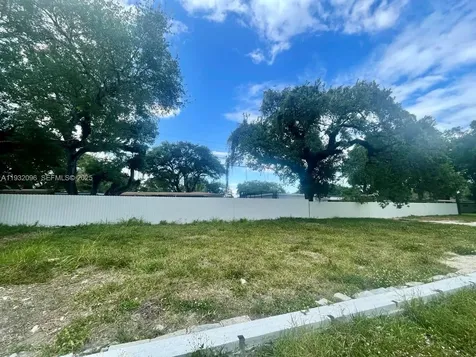 2451 NW 167th Street Miami Gardens FL 33056