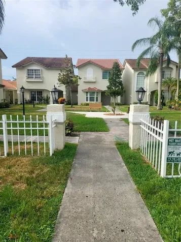 10877 NW 8th Street Pembroke Pines FL 33026