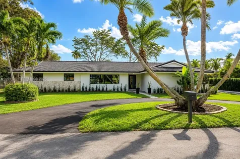 7700 SW 168th Terrace Palmetto Bay FL 33157