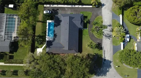 7700 SW 168th Terrace Palmetto Bay FL 33157