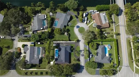 7700 SW 168th Terrace Palmetto Bay FL 33157