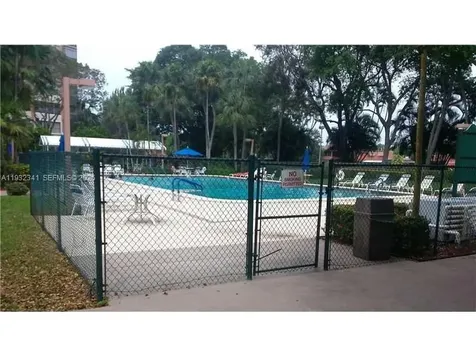 1000 St Charles Place Pembroke Pines FL 33026