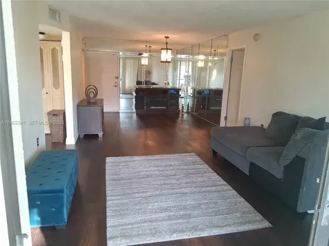 1000 St Charles Place Pembroke Pines FL 33026