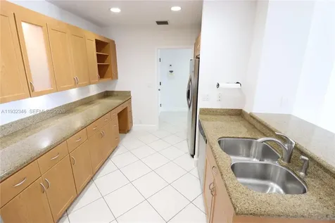 151 Crandon Boulevard Key Biscayne FL 33149