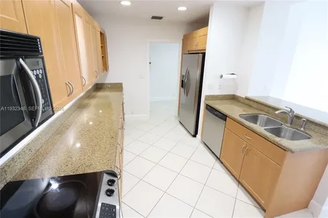 151 Crandon Boulevard Key Biscayne FL 33149