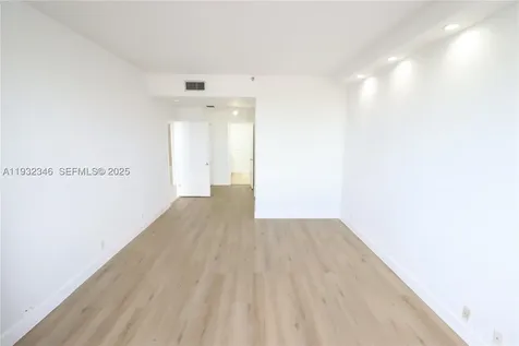 151 Crandon Boulevard Key Biscayne FL 33149
