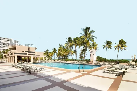 151 Crandon Boulevard Key Biscayne FL 33149