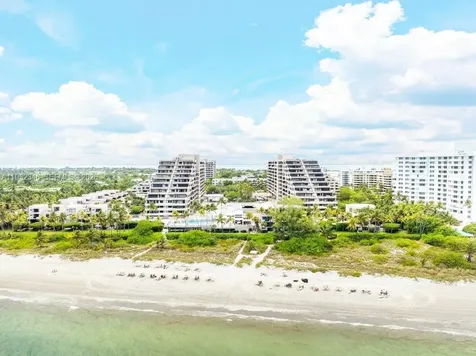 151 Crandon Boulevard Key Biscayne FL 33149