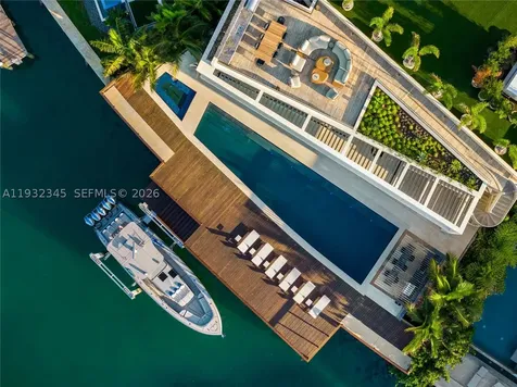 1413 N Venetian Way Miami FL 33139