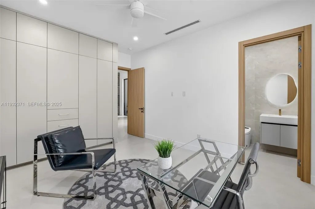 1013 SE 9th Street Fort Lauderdale FL 33316