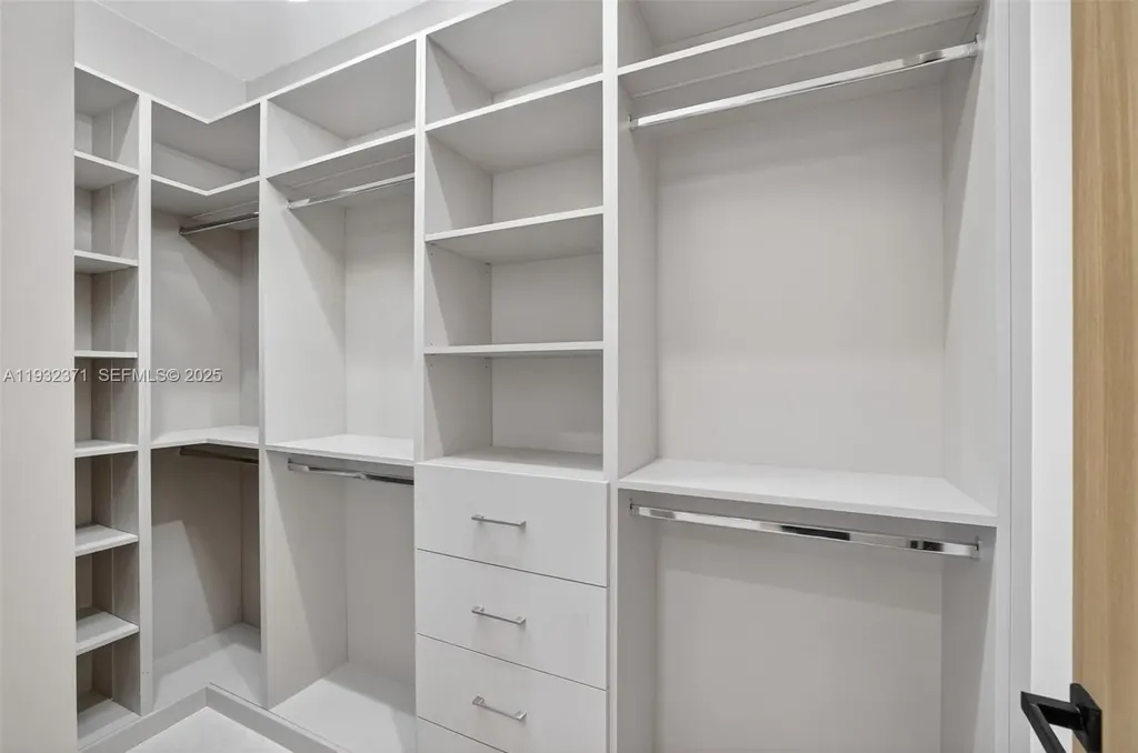 1013 SE 9th Street Fort Lauderdale FL 33316