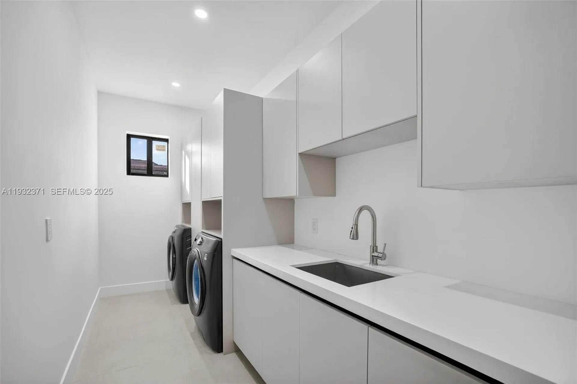 1013 SE 9th Street Fort Lauderdale FL 33316