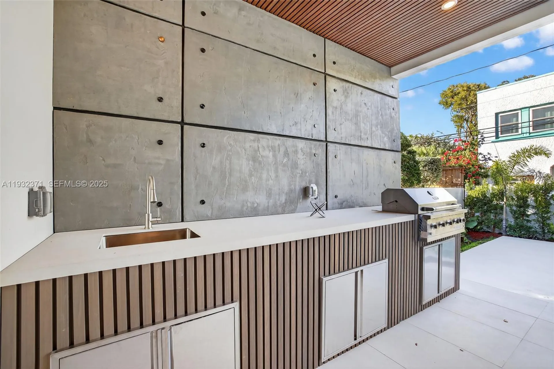 1013 SE 9th Street Fort Lauderdale FL 33316