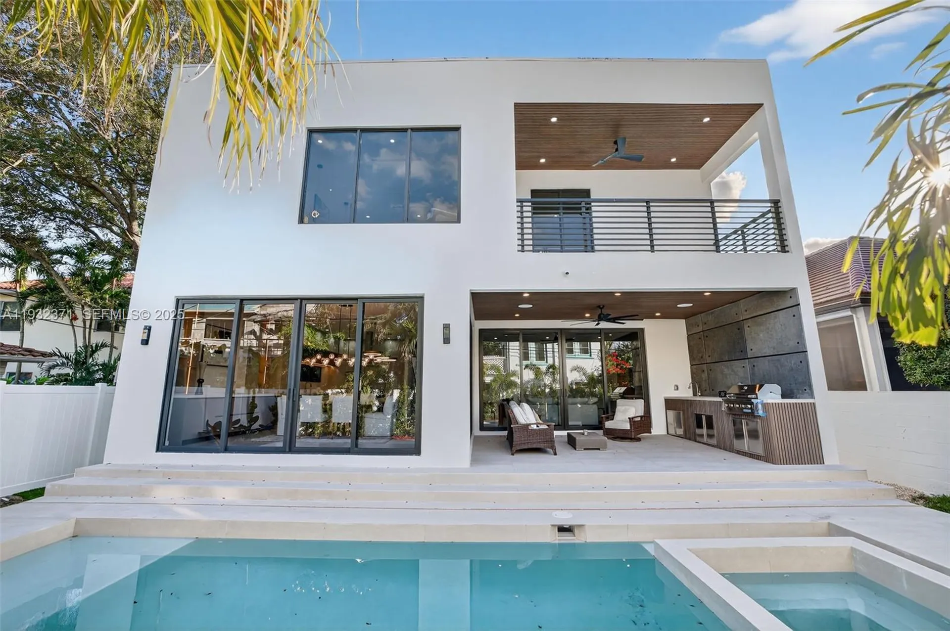 1013 SE 9th Street Fort Lauderdale FL 33316