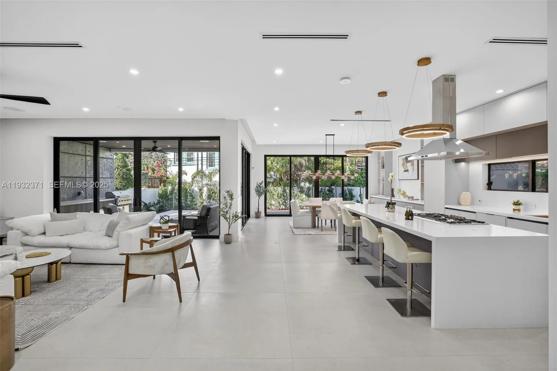 1013 SE 9th Street Fort Lauderdale FL 33316