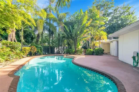 205 NE 16th Terrace Fort Lauderdale FL 33301