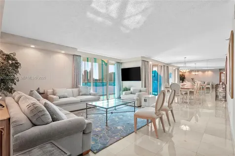 19707 Turnberry Way Aventura FL 33180