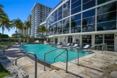 5875 Collins Avenue Miami Beach FL 33140