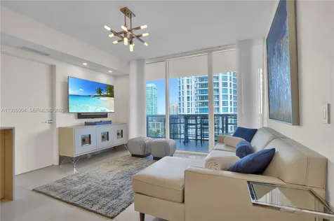 5875 Collins Avenue Miami Beach FL 33140