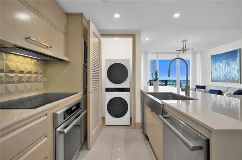 5875 Collins Avenue Miami Beach FL 33140