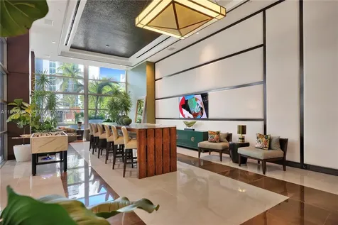 5875 Collins Avenue Miami Beach FL 33140