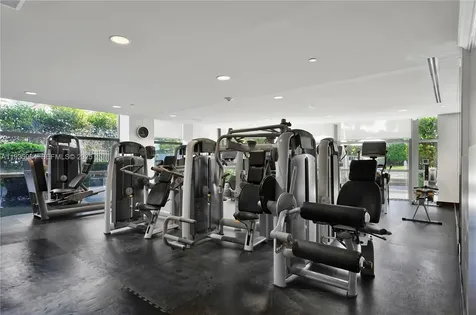 5875 Collins Avenue Miami Beach FL 33140