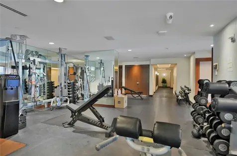 5875 Collins Avenue Miami Beach FL 33140