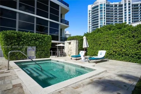 5875 Collins Avenue Miami Beach FL 33140
