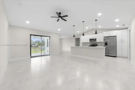 2619 SW 23rd Street Lehigh Acres FL 33976