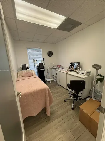 717 Ponce De Leon Boulevard Coral Gables FL 33134